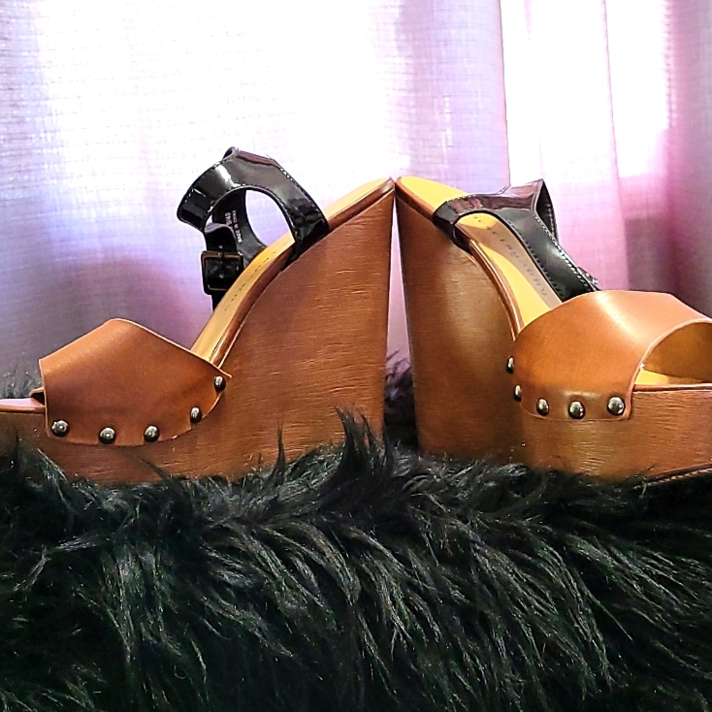 Chinese Laundry, 2-Tone Wedge, Sandal, Size 9